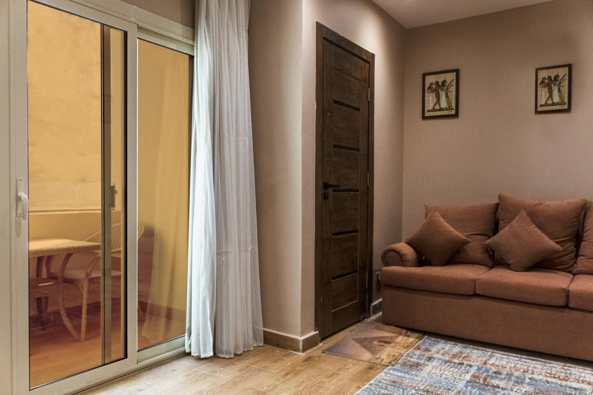 Mirage Pyramids View Hotel Nazlet el-Sîsi Eksteriør billede